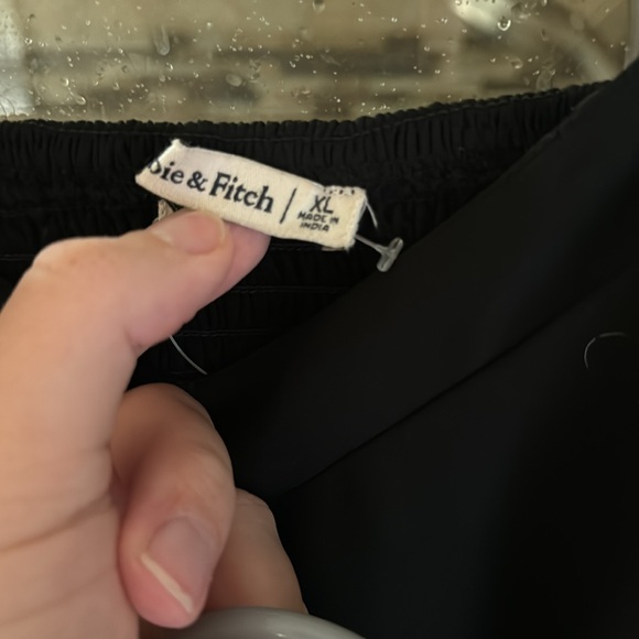 EUC Strappy Crop Top Abercrombie - Picture 4 of 4